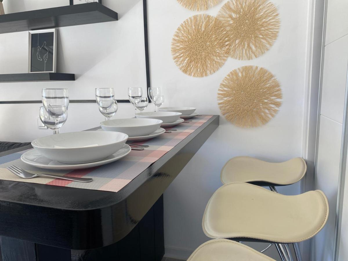Modern Sea View Studio In Benal Beach Benalmádena Εξωτερικό φωτογραφία