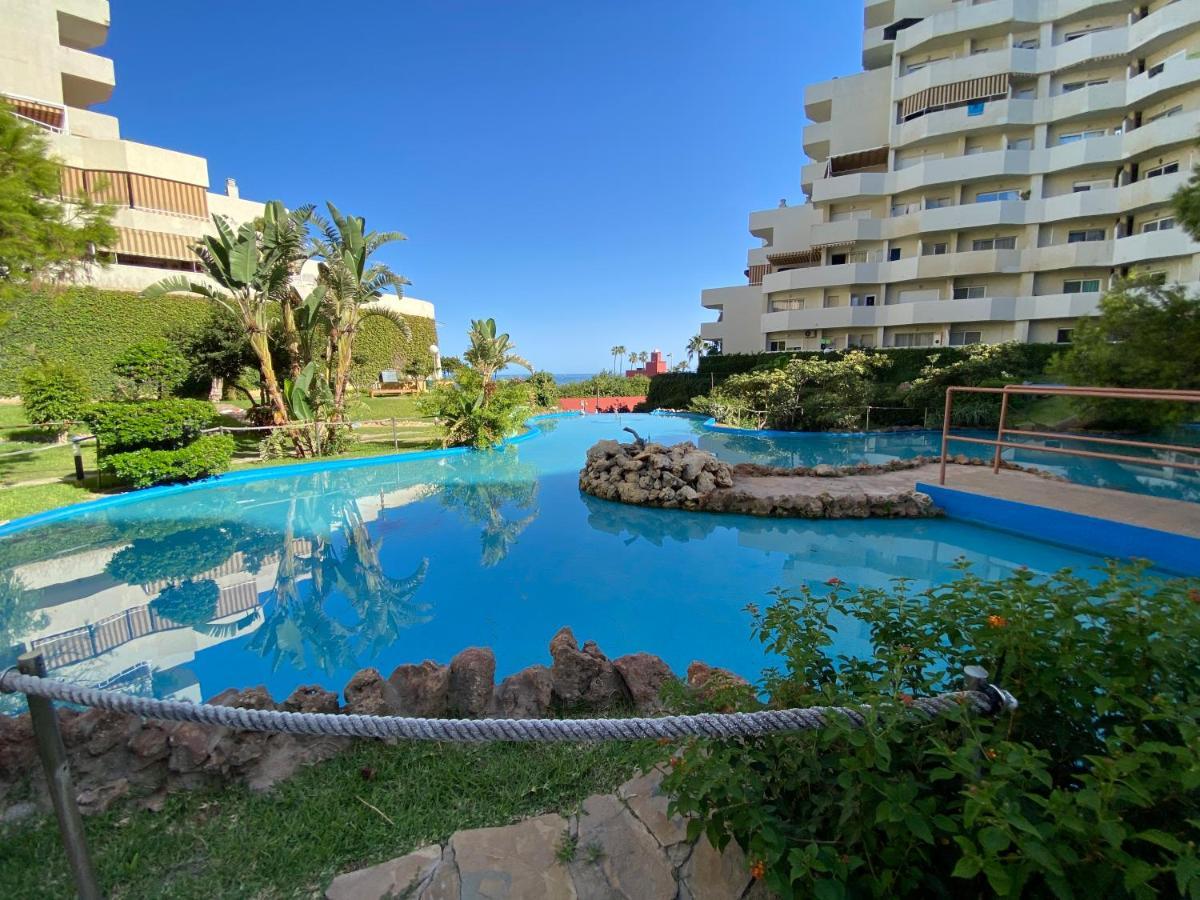Modern Sea View Studio In Benal Beach Benalmádena Εξωτερικό φωτογραφία